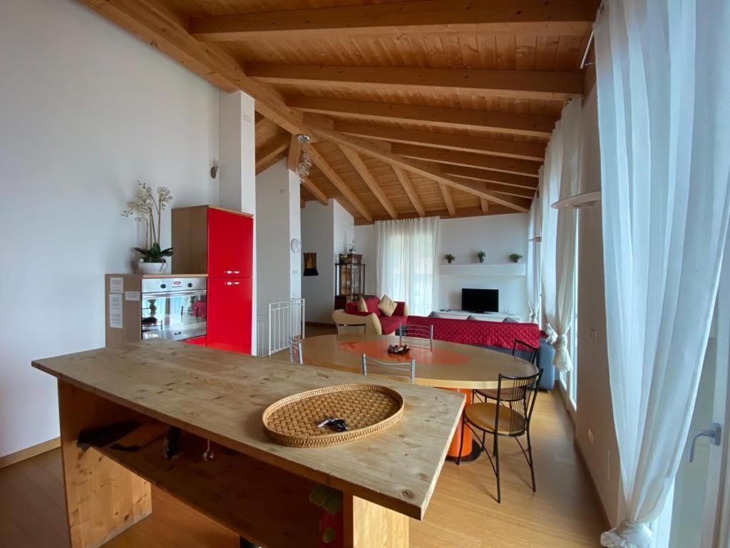 Ferienwohnung Luxury Attico With Big Terrace Argegno Exterior foto