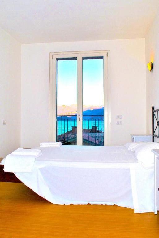 Ferienwohnung Luxury Attico With Big Terrace Argegno Exterior foto